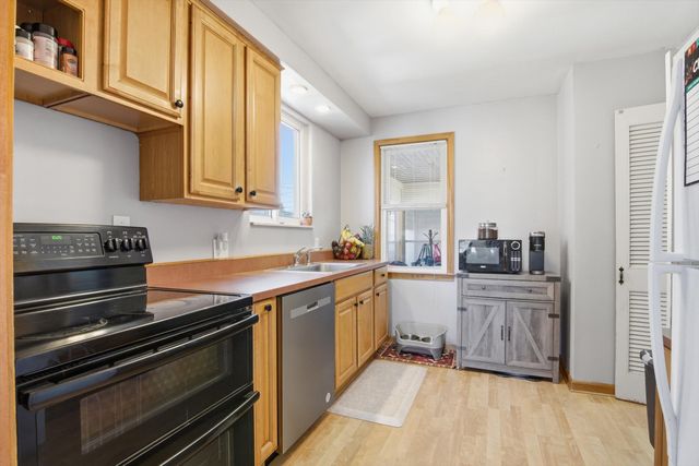 1000 N Elizabeth Street, Dearborn, MI 48128