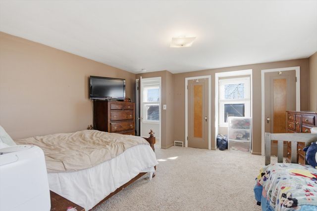 1000 N Elizabeth Street, Dearborn, MI 48128