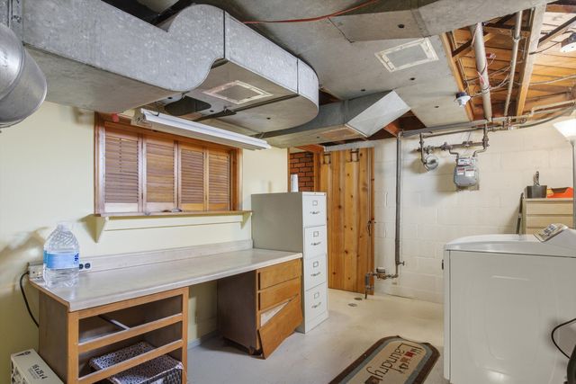 1000 N Elizabeth Street, Dearborn, MI 48128