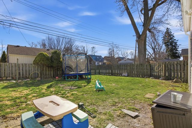 1000 N Elizabeth Street, Dearborn, MI 48128