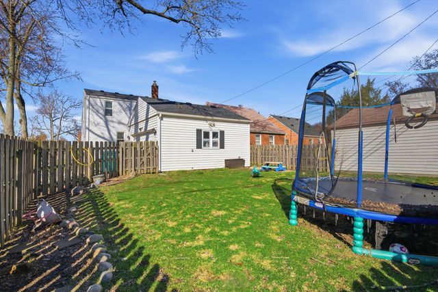 1000 N Elizabeth Street, Dearborn, MI 48128