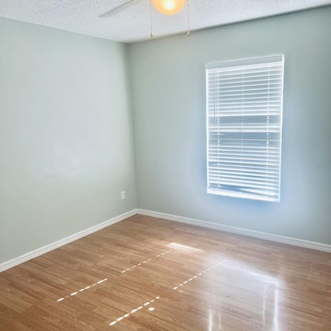 6911 NW Dorothy Street, Port St. Lucie, Port St Lucie, FL 34983