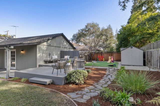 648 Spargur Drive, Los Altos, CA 94022