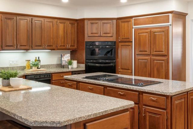 648 Spargur Drive, Los Altos, CA 94022