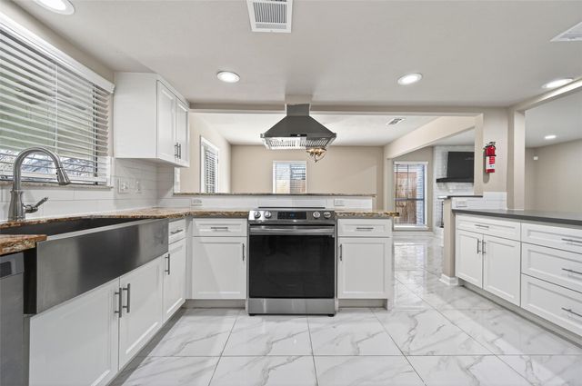 23418 Briarcreek Boulevard, Spring, TX 77373