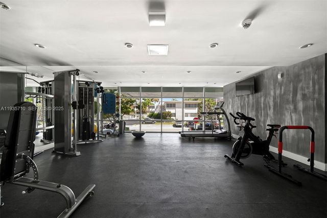 1150 102nd St 603, Bay Harbor Islands, FL 33154