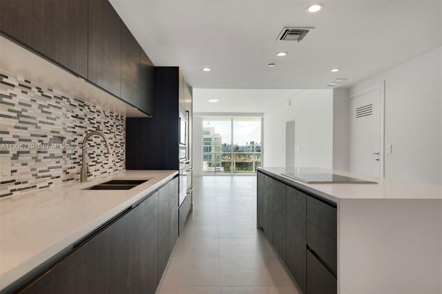 1150 102nd St 603, Bay Harbor Islands, FL 33154