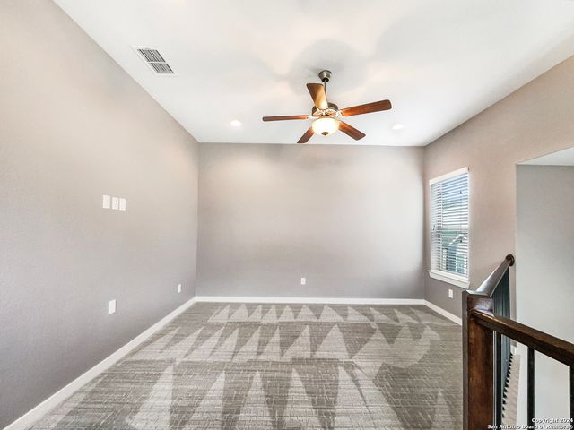 3831 Harry Wurzbach Bldg 16, San Antonio, TX 78209
