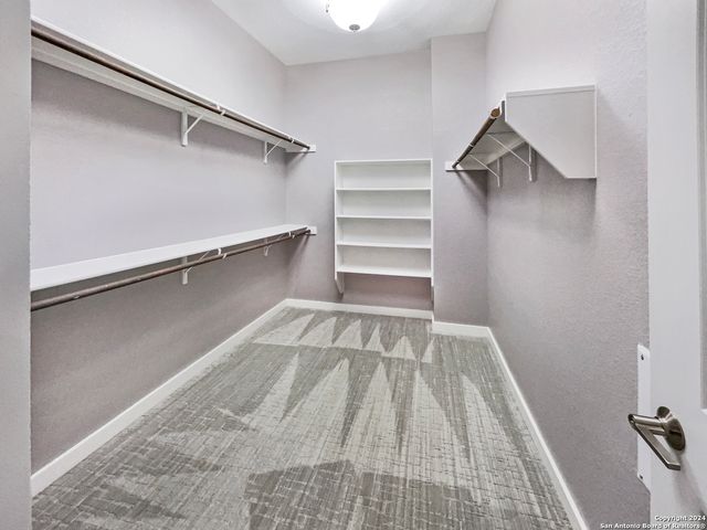 3831 Harry Wurzbach Bldg 16, San Antonio, TX 78209