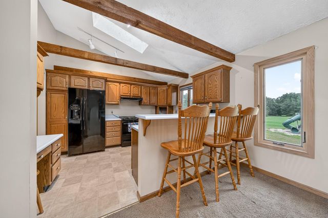 5430 E T Avenue, Brady Twp, MI 49097