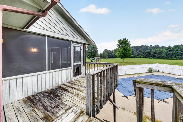 5430 E T Avenue, Brady Twp, MI 49097