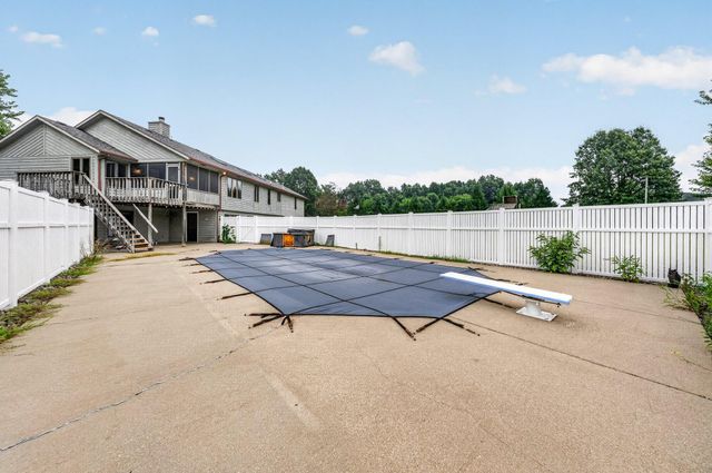 5430 E T Avenue, Brady Twp, MI 49097