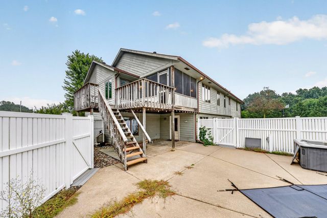 5430 E T Avenue, Brady Twp, MI 49097