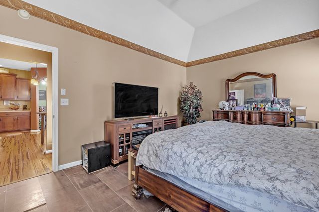 4883 SADDLEHORN CV, Memphis, TN 38125