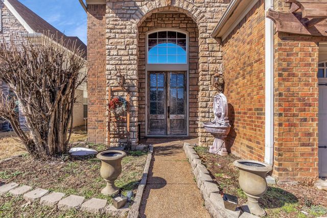 4883 SADDLEHORN CV, Memphis, TN 38125