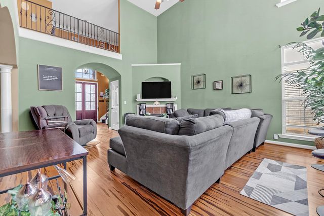 4883 SADDLEHORN CV, Memphis, TN 38125