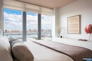 320 Adolphus Avenue Unit 321-B, Cliffside Park, NJ 07010