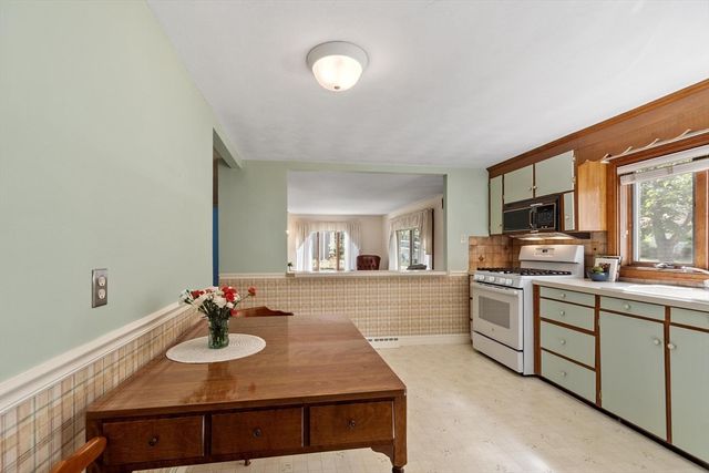 48 Chickering Street, Lawrence, MA 01843