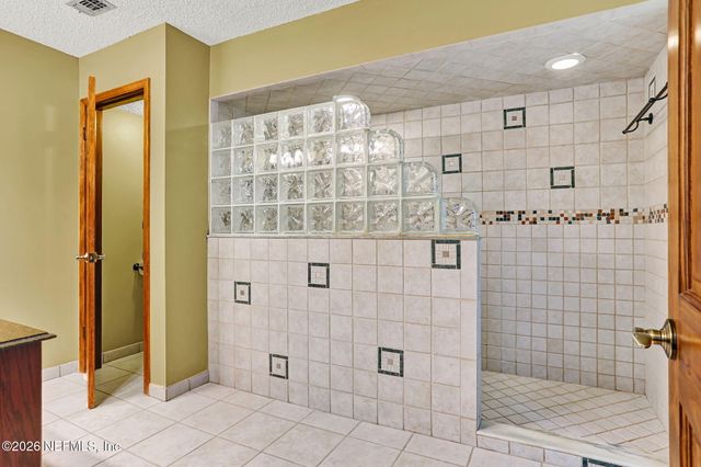 2954 RAVINES Road, Middleburg, FL 32068