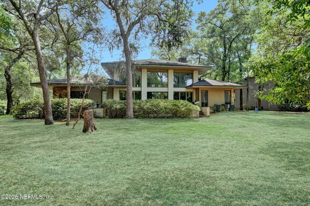 2954 RAVINES Road, Middleburg, FL 32068