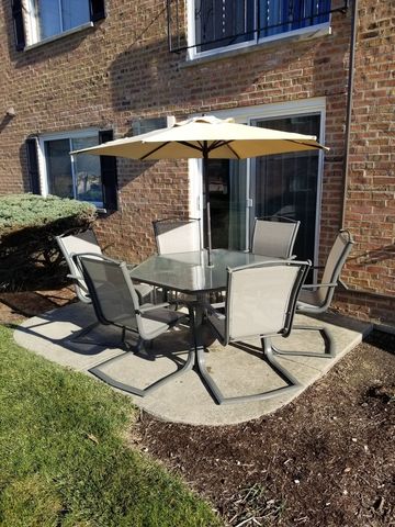 580 E Lawrence Avenue 102, Roselle, IL 60172