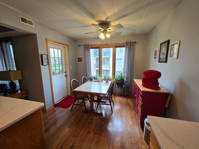 5018 Midlothian Turnpike 1006, Crestwood, IL 60418