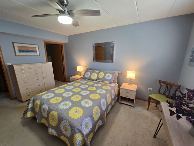 5018 Midlothian Turnpike 1006, Crestwood, IL 60418