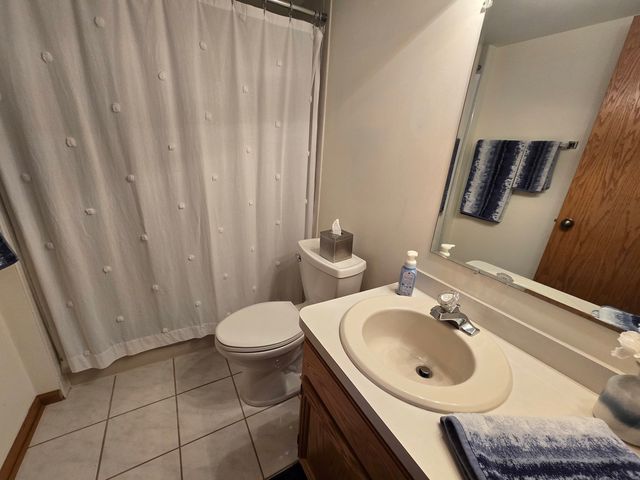 5018 Midlothian Turnpike 1006, Crestwood, IL 60418