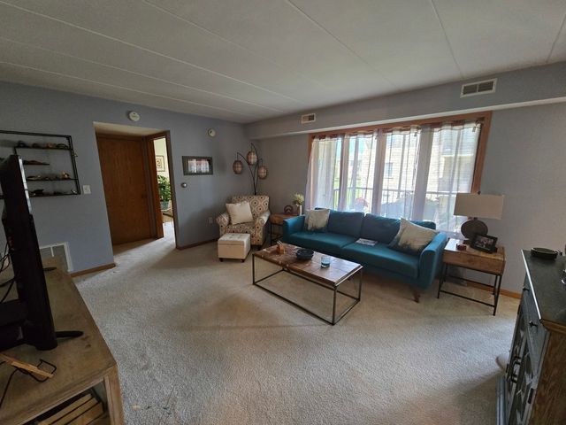 5018 Midlothian Turnpike 1006, Crestwood, IL 60418