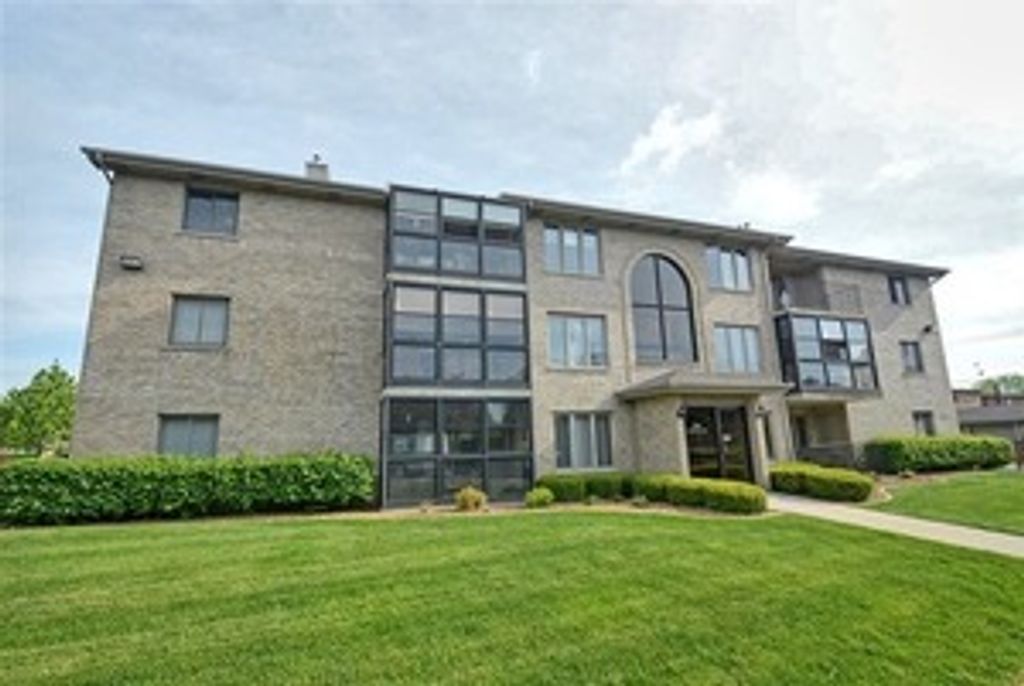 5018 Midlothian Turnpike 1006, Crestwood, IL 60418