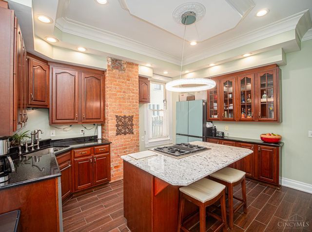 3732 Morris Place, Cincinnati, OH 45226