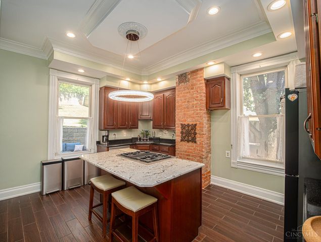 3732 Morris Place, Cincinnati, OH 45226