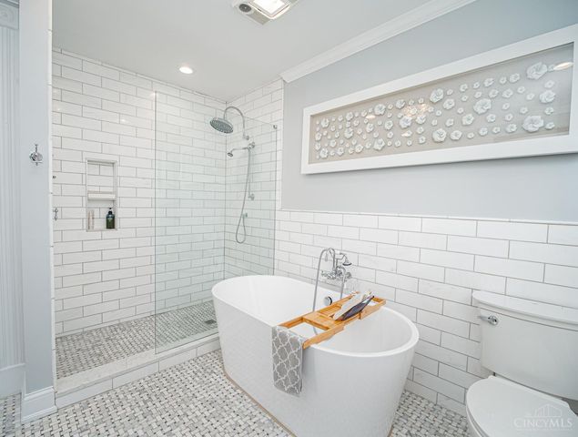 3732 Morris Place, Cincinnati, OH 45226