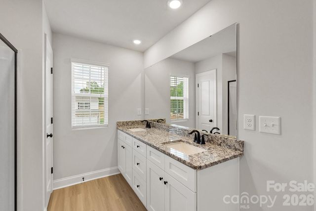 6730 Fairford Drive, Charlotte, NC 28215