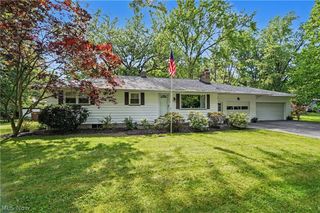 5035 New Road, Youngstown, OH 44515