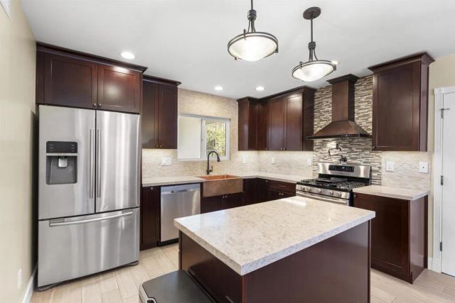 202 E J ST, Chula Vista, CA 91910
