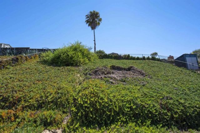 202 E J ST, Chula Vista, CA 91910