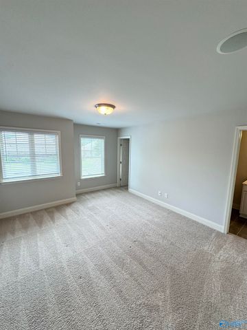4323 Flint Drive, Owens Cross Roads, AL 35763