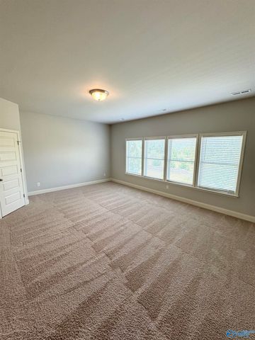 4323 Flint Drive, Owens Cross Roads, AL 35763