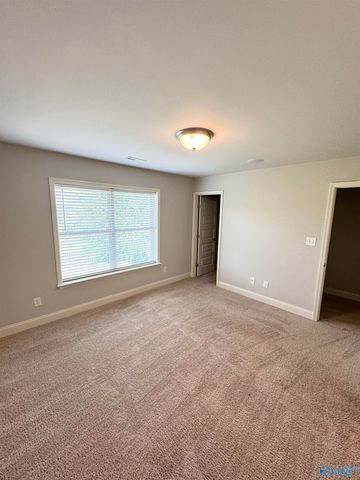 4323 Flint Drive, Owens Cross Roads, AL 35763