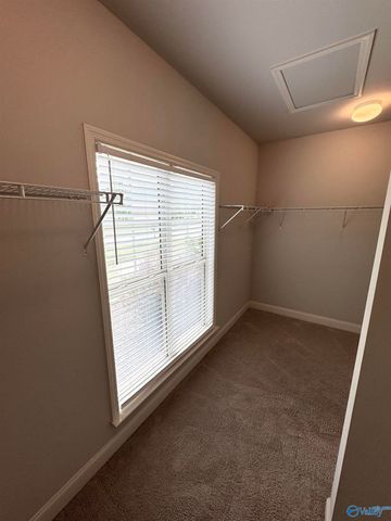 4323 Flint Drive, Owens Cross Roads, AL 35763