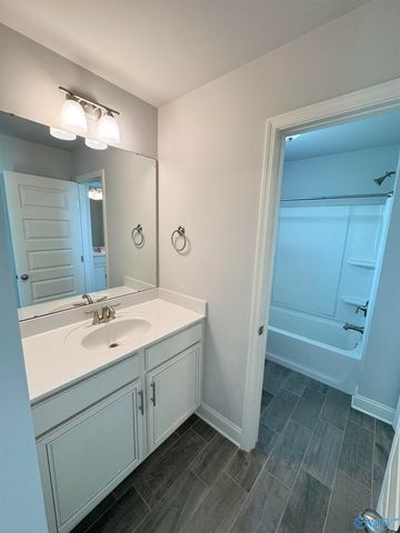 4323 Flint Drive, Owens Cross Roads, AL 35763