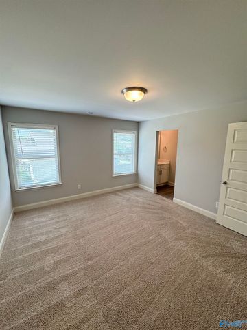 4323 Flint Drive, Owens Cross Roads, AL 35763