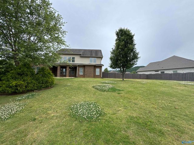 4323 Flint Drive, Owens Cross Roads, AL 35763