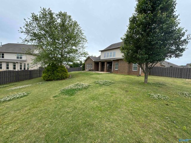 4323 Flint Drive, Owens Cross Roads, AL 35763