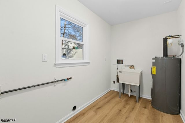 45 Kempshall Ter, Fanwood Boro, NJ 07023