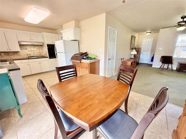 1016 W Peebly Drive, Midwest City, OK 73110