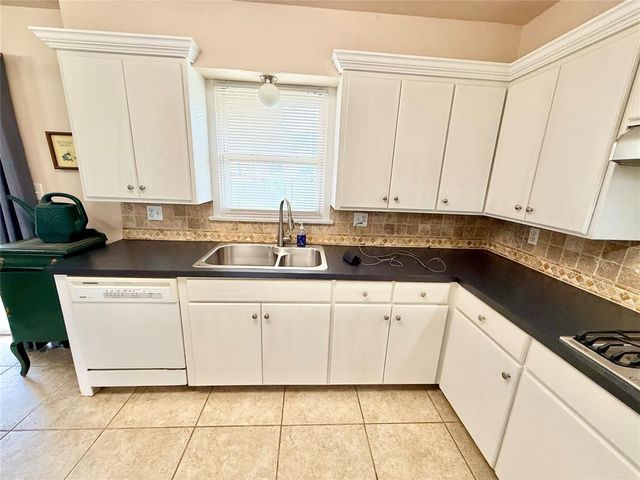 1016 W Peebly Drive, Midwest City, OK 73110