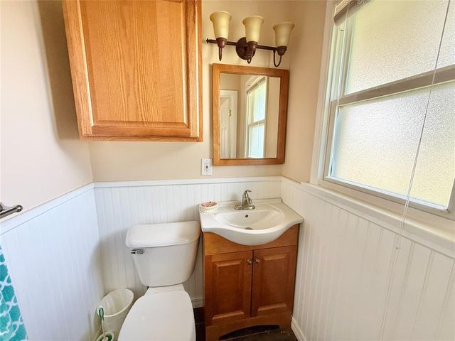 1016 W Peebly Drive, Midwest City, OK 73110