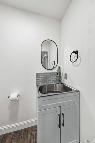 2255 County Farm Road, Wright City, MO 63390